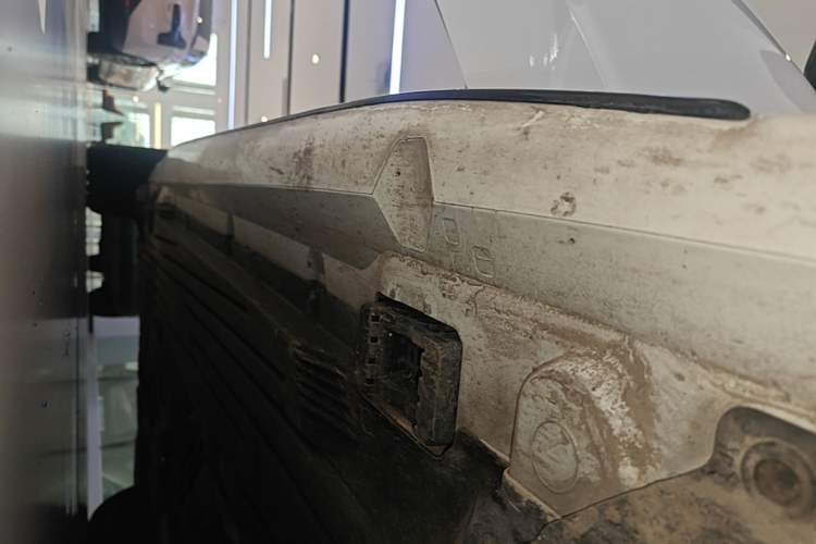 Used Mercedes-Benz C-Class 2025 C 260 L Obsidian Night Sport Edition Right Side Sill