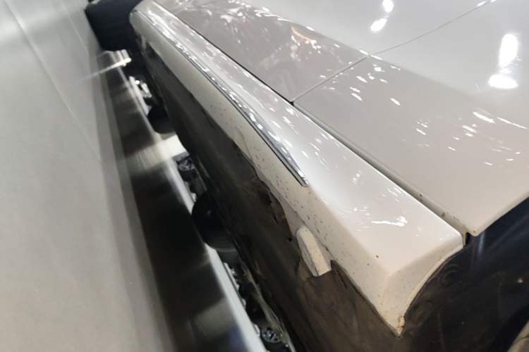 Used Mercedes-Benz C-Class 2025 Facelift C 260 L Sport Edition Right Side Sill