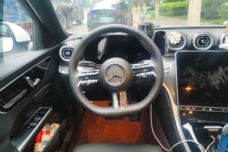 Used Mercedes-Benz C-Class 2025 C 260 L Sport Edition Steering Wheel