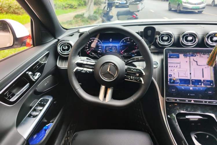 Used Mercedes-Benz C-Class 2025 C 260 L Sport Edition Steering Wheel
