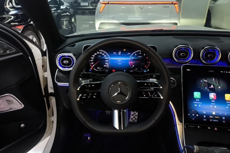 Used Mercedes-Benz C-Class 2025 Facelift C 260 L Sport Edition Steering Wheel