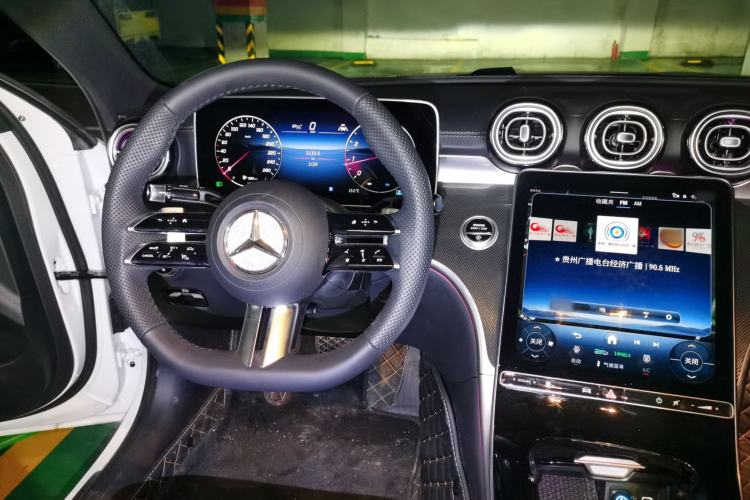 Used Mercedes-Benz C-Class 2025 Facelift C 260 L Sport Edition Steering Wheel