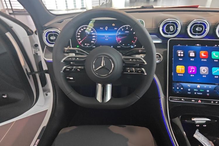 Used Mercedes-Benz C-Class 2025 Facelift C 260 L Sport Edition Steering Wheel