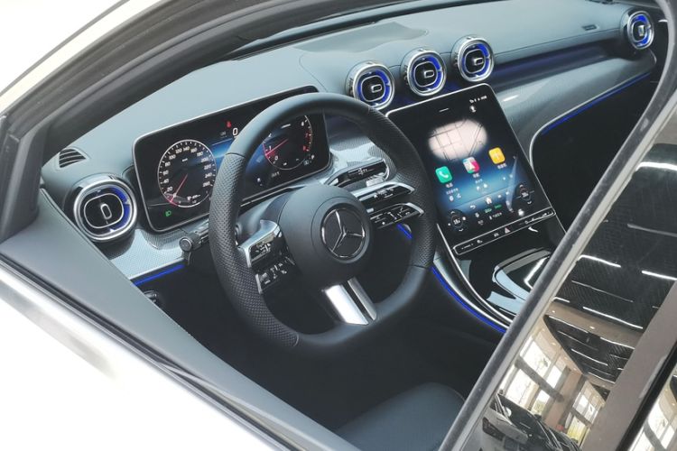 Used Mercedes-Benz C-Class 2025 C 260 L Sport Edition Steering Wheel