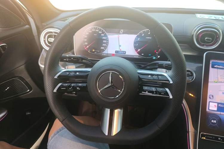 Used Mercedes-Benz C-Class 2025 C 260 L Sport Edition Steering Wheel