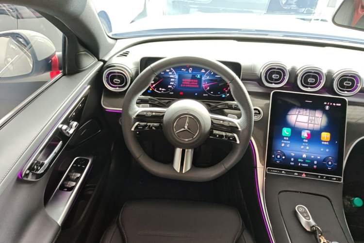 Used Mercedes-Benz C-Class 2025 Facelift C 260 L Sport Edition Steering Wheel
