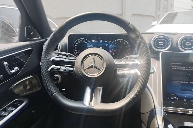 Used Mercedes-Benz C-Class 2025 C 260 L Obsidian Night Sport Edition Steering Wheel