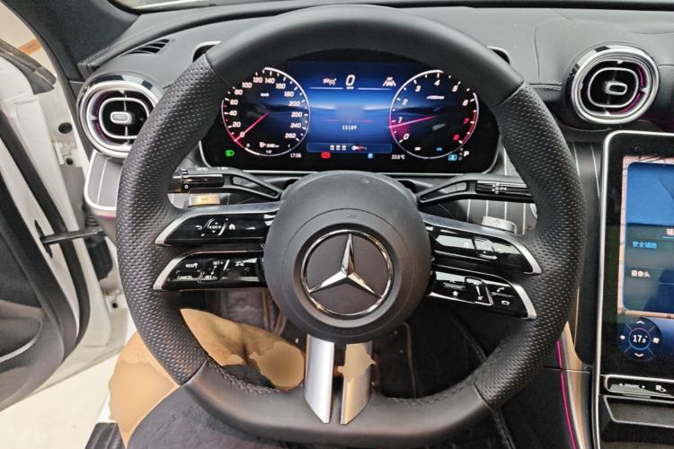 Used Mercedes-Benz C-Class 2025 C 260 L Obsidian Night Sport Edition Steering Wheel