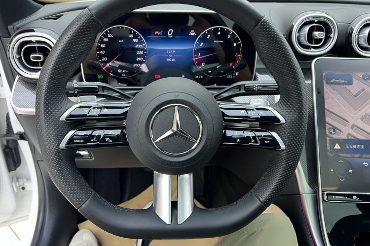 Used Mercedes-Benz C-Class 2025 C 260 L Obsidian Night Sport Edition Steering Wheel