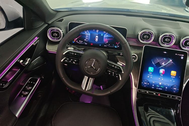 Used Mercedes-Benz C-Class 2025 Facelift C 260 L Sport Edition Steering Wheel