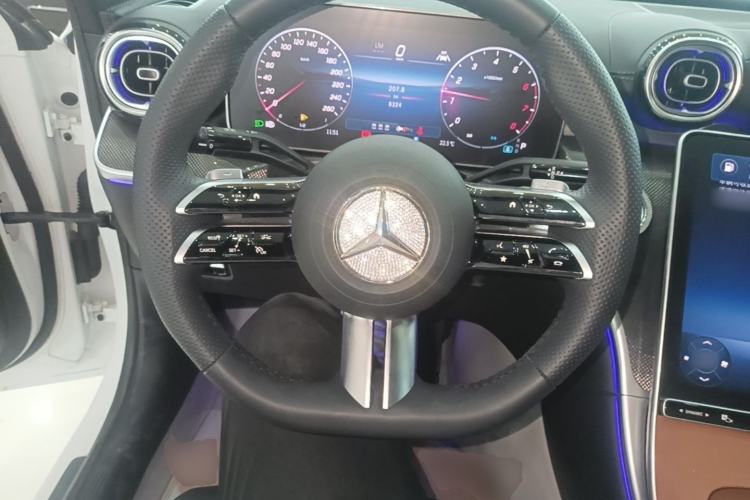 Used Mercedes-Benz C-Class 2025 Facelift C 260 L Sport Edition Steering Wheel