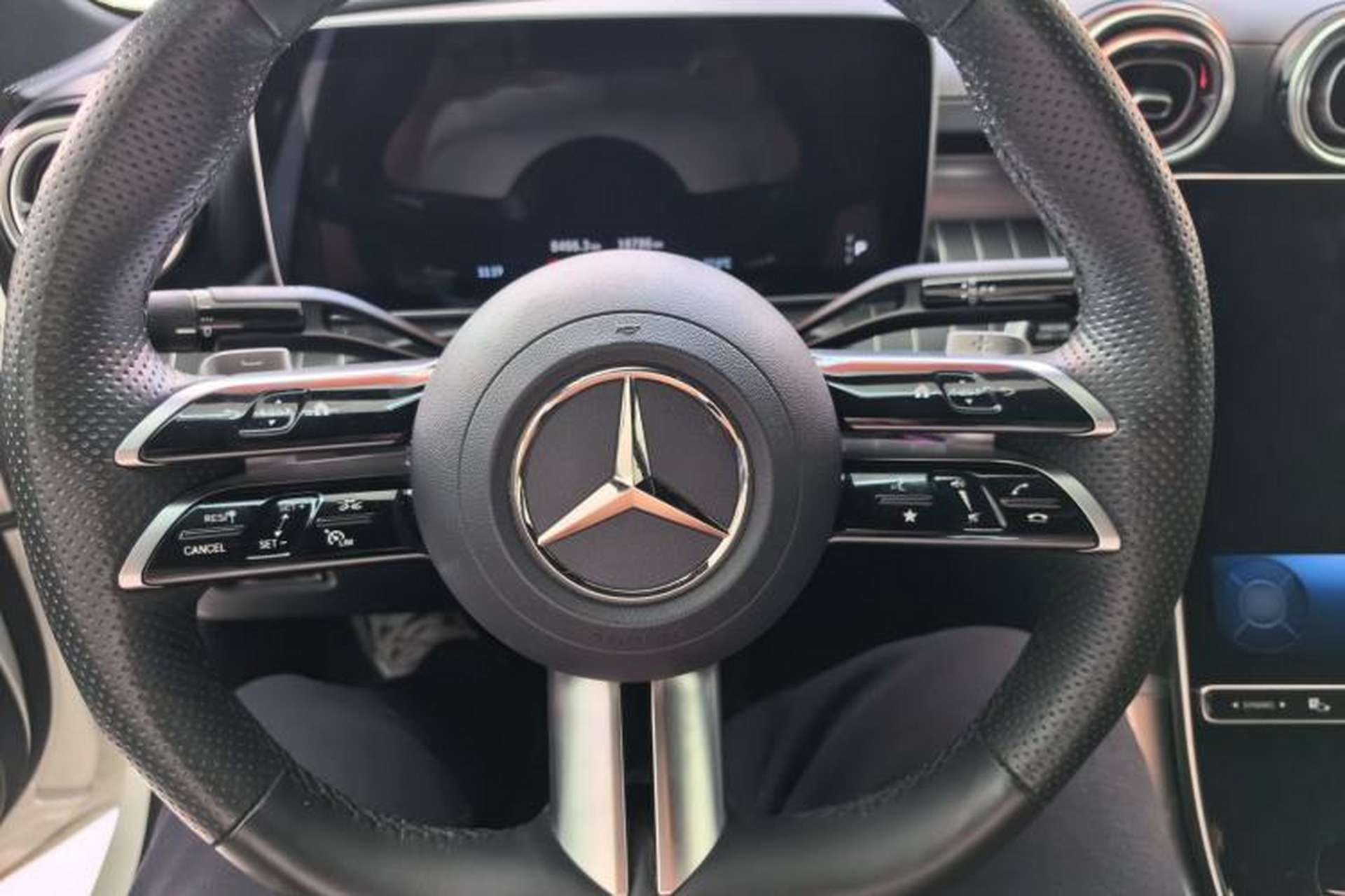 Used Mercedes-Benz C-Class 2025 C 260 L Obsidian Night Sport Edition Steering Wheel
