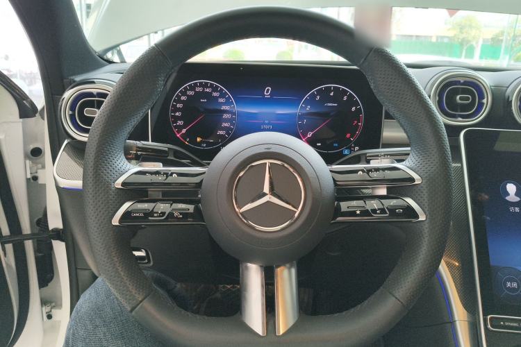 Used Mercedes-Benz C-Class 2025 C 260 L Obsidian Night Sport Edition Steering Wheel
