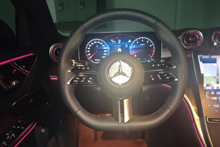 Used Mercedes-Benz C-Class 2025 Facelift C 260 L Sport Edition Steering Wheel