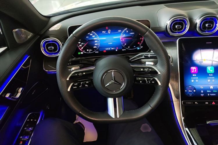Used Mercedes-Benz C-Class 2025 Facelift C 260 L Sport Edition Steering Wheel