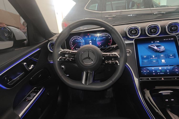 Used Mercedes-Benz C-Class 2025 C 260 L Sport Edition Steering Wheel