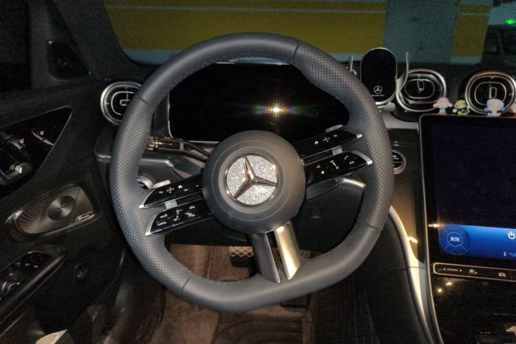 Used Mercedes-Benz C-Class 2025 Facelift C 260 L Sport Edition Steering Wheel