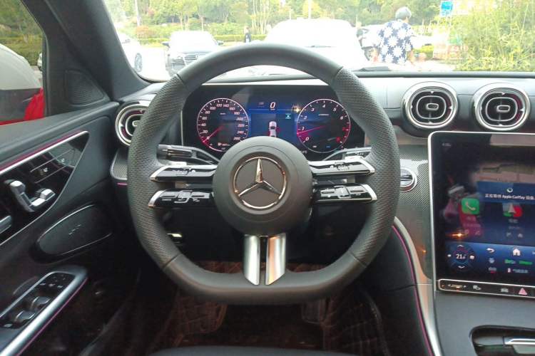Used Mercedes-Benz C-Class 2025 Facelift C 260 L Sport Edition Steering Wheel