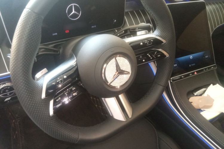 Used Mercedes-Benz C-Class 2025 C 260 L Sport Edition Steering Wheel