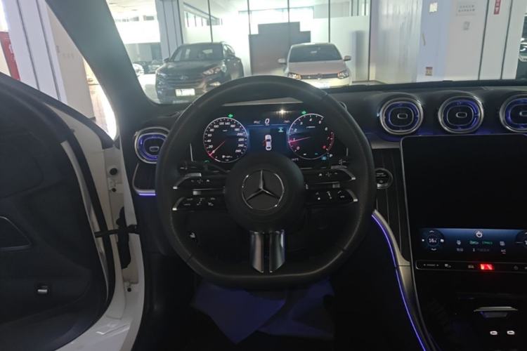 Used Mercedes-Benz C-Class 2025 C 260 L Sport Edition Steering Wheel