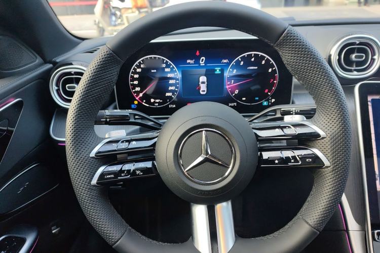 Used Mercedes-Benz C-Class 2025 Facelift C 260 L Sport Edition Steering Wheel
