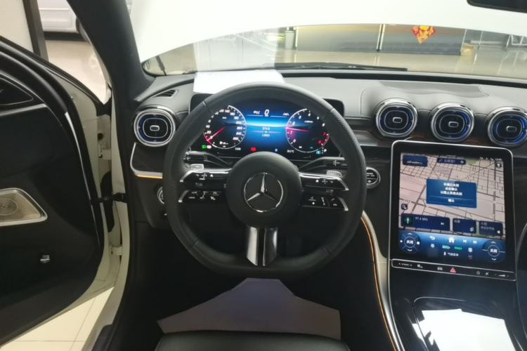 Used Mercedes-Benz C-Class 2025 C 260 L Obsidian Night Sport Edition Steering Wheel