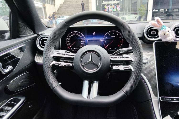 Used Mercedes-Benz C-Class 2025 Facelift C 260 L Sport Edition Steering Wheel