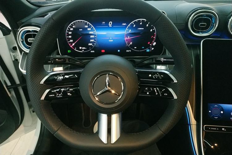 Used Mercedes-Benz C-Class 2025 C 260 L Obsidian Night Sport Edition Steering Wheel