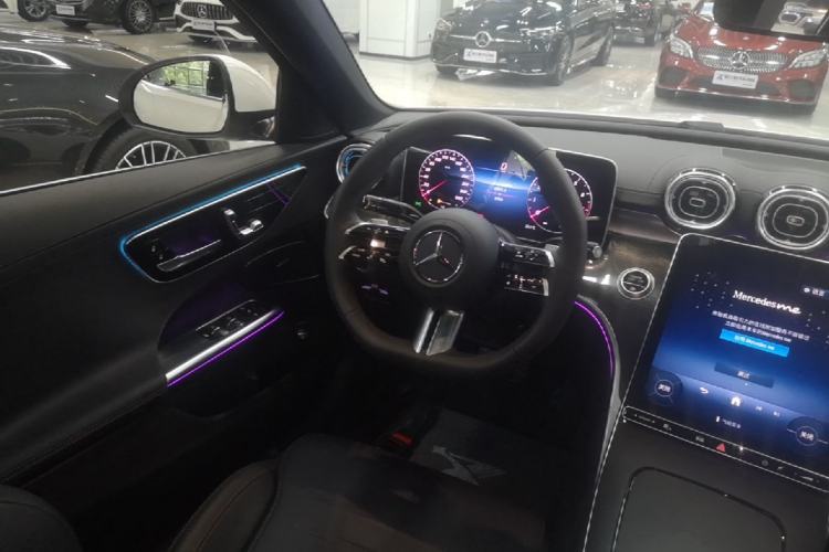 Used Mercedes-Benz C-Class 2025 Facelift C 260 L Sport Edition Steering Wheel