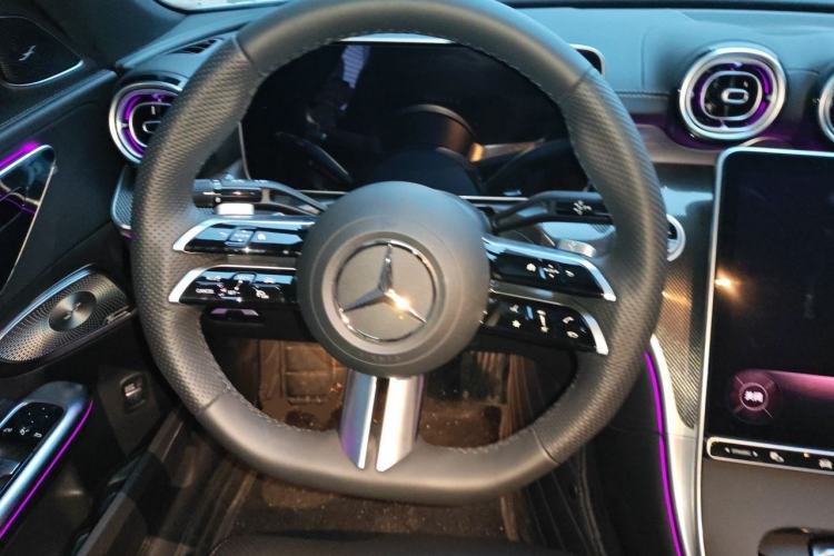 Used Mercedes-Benz C-Class 2025 C 260 L Obsidian Night Sport Edition Steering Wheel