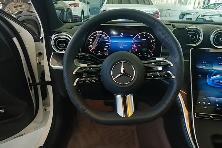 Used Mercedes-Benz C-Class 2025 C 260 L Obsidian Night Sport Edition Steering Wheel