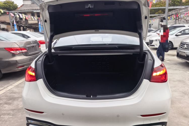 Used Mercedes-Benz C-Class 2025 Facelift C 260 L Sport Edition Trunk