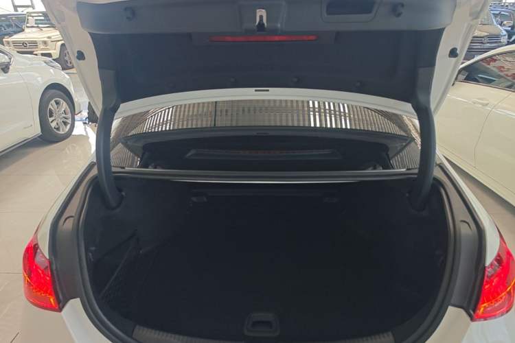 Used Mercedes-Benz C-Class 2025 Facelift C 260 L Sport Edition Trunk