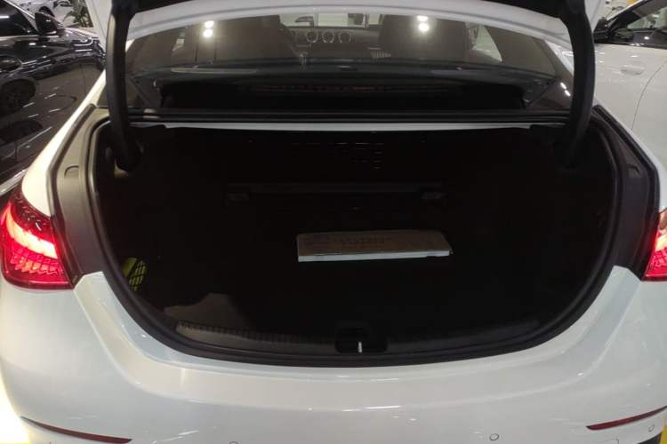 Used Mercedes-Benz C-Class 2025 C 260 L Obsidian Night Sport Edition Trunk