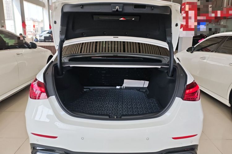 Used Mercedes-Benz C-Class 2025 C 260 L Obsidian Night Sport Edition Trunk