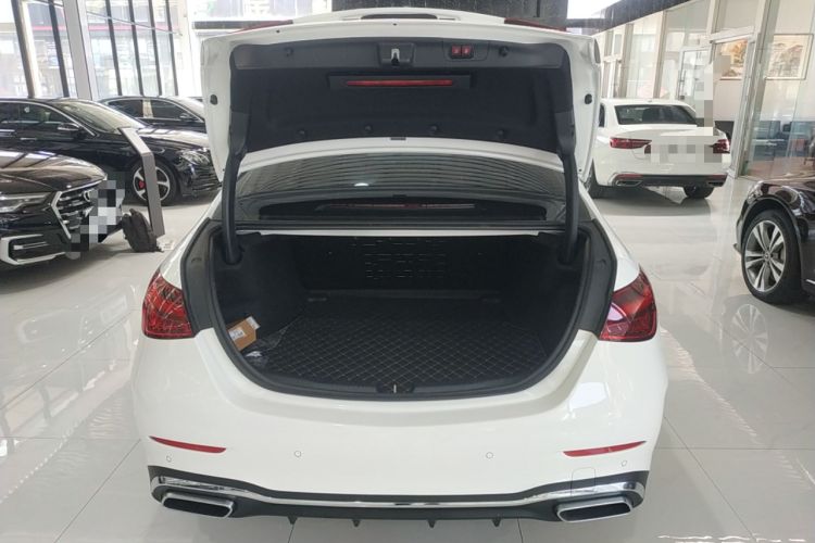 Used Mercedes-Benz C-Class 2025 Facelift C 260 L Sport Edition Trunk