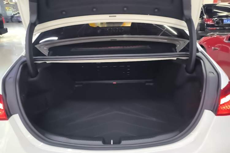 Used Mercedes-Benz C-Class 2025 C 260 L Sport Edition Trunk