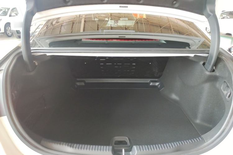 Used Mercedes-Benz C-Class 2025 Facelift C 260 L Sport Edition Trunk