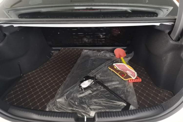 Used Mercedes-Benz C-Class 2025 C 260 L Obsidian Night Sport Edition Trunk