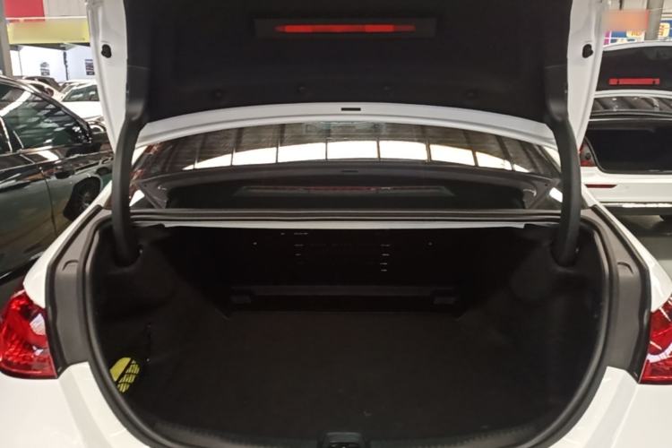 Used Mercedes-Benz C-Class 2025 Facelift C 260 L Sport Edition Trunk