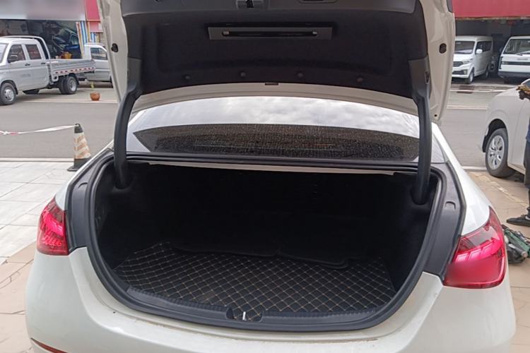 Used Mercedes-Benz C-Class 2025 Facelift C 260 L Sport Edition Trunk