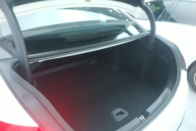Used Mercedes-Benz C-Class 2025 C 260 L Obsidian Night Sport Edition Trunk