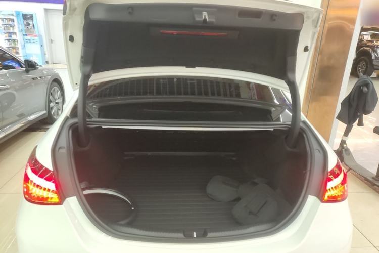 Used Mercedes-Benz C-Class 2025 Facelift C 260 L Sport Edition Trunk