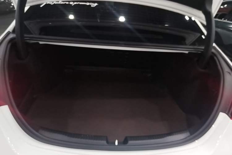 Used Mercedes-Benz C-Class 2025 Facelift C 260 L Sport Edition Trunk