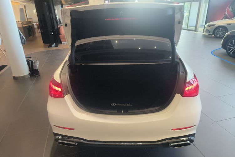 Used Mercedes-Benz C-Class 2025 Facelift C 260 L Sport Edition Trunk