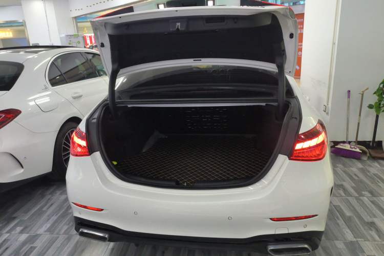 Used Mercedes-Benz C-Class 2025 C 260 L Obsidian Night Sport Edition Trunk
