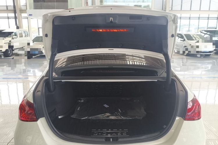 Used Mercedes-Benz C-Class 2025 Facelift C 260 L Sport Edition Trunk