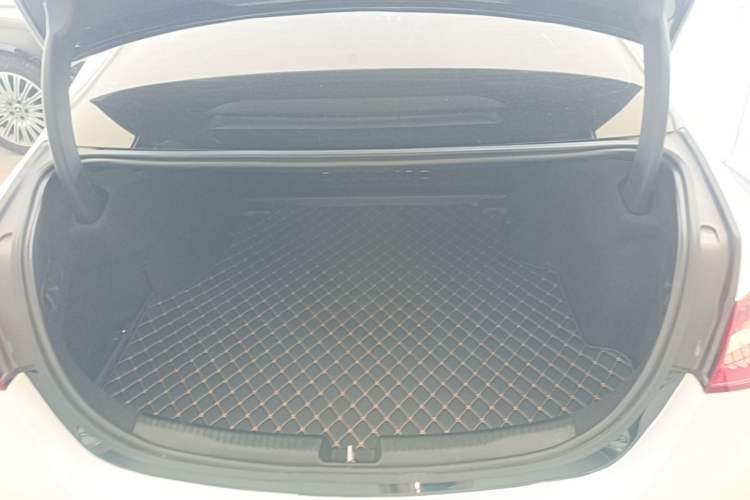 Used Mercedes-Benz C-Class 2025 C 260 L Obsidian Night Sport Edition Trunk