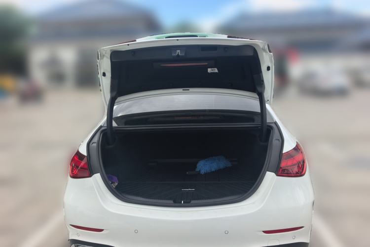 Used Mercedes-Benz C-Class 2025 Refresh C 260 L Night Edition Sports Version Trunk