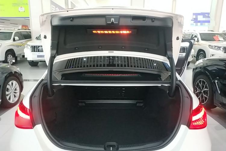 Used Mercedes-Benz C-Class 2025 Facelift C 260 L Sport Edition Trunk